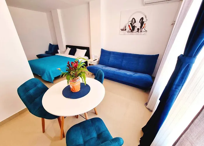 Efo Near The Apartment *