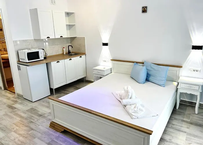 Efo Near The Apartment Eforie Nord