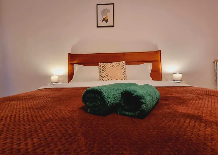 Efo Near The Apartment