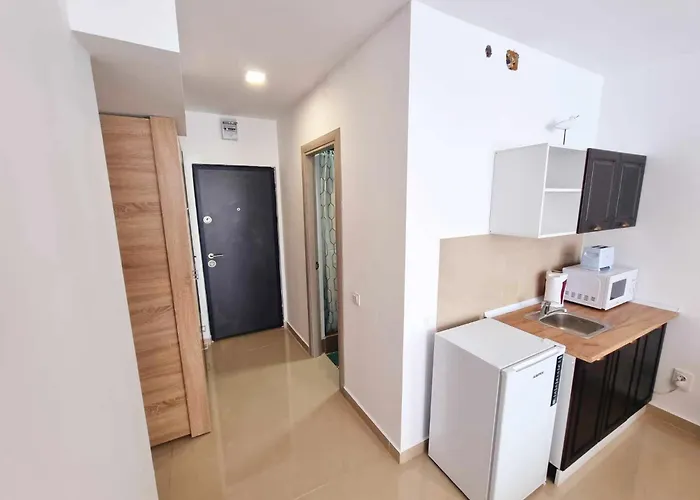 Efo Near The Apartment